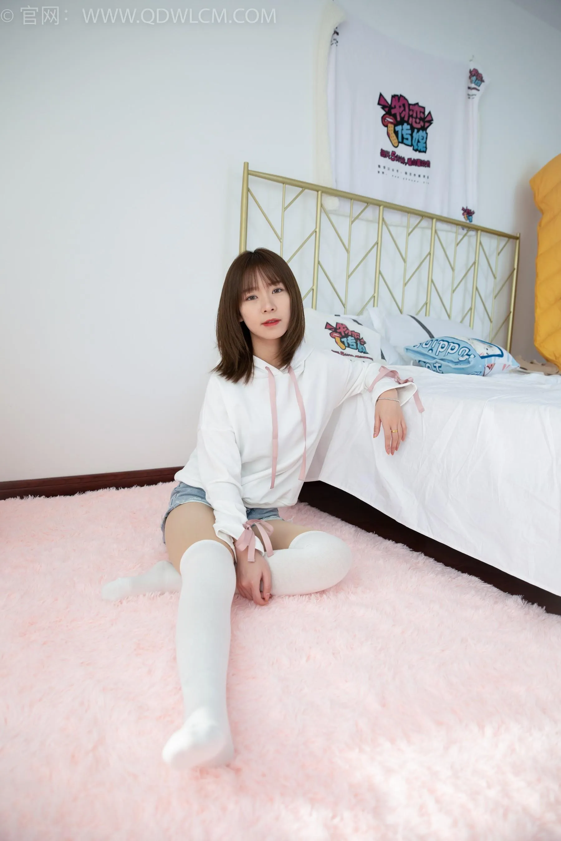 物恋传媒 NO.1509 婷婷-黑色的花 [162P]插图6